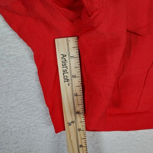 Marices Women's Shorts High Rise Red Size Large 4" Inseam Decritive Belt - Picture 2 of 7